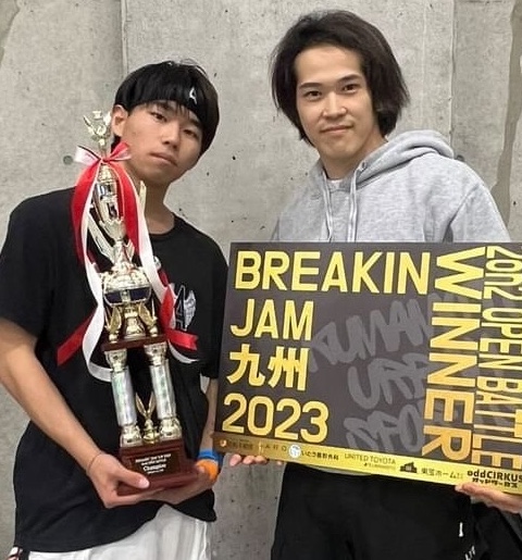 ブレイキン大会　　BREAKIN JAM 九州 2023
SENA先生
優勝おめでとうございます！！！