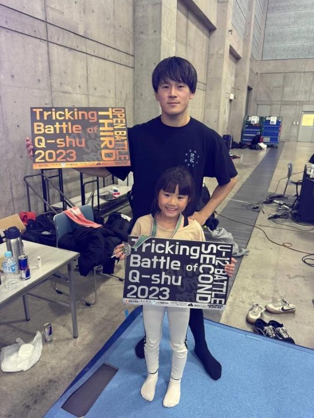 トリッキング大会Tricking.Battle.of Q-shu 2023
REA準優勝！AKATUKI先生第３位
おめでとうございます！！